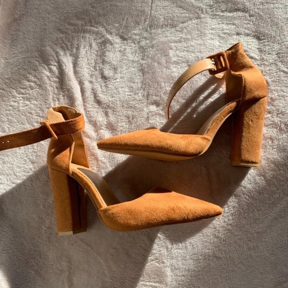 tan camel heels 39